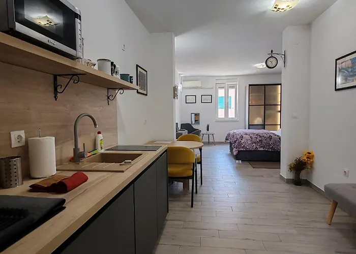 Casa de hóspedes Faveria Amphitheater With Free Parking Pula